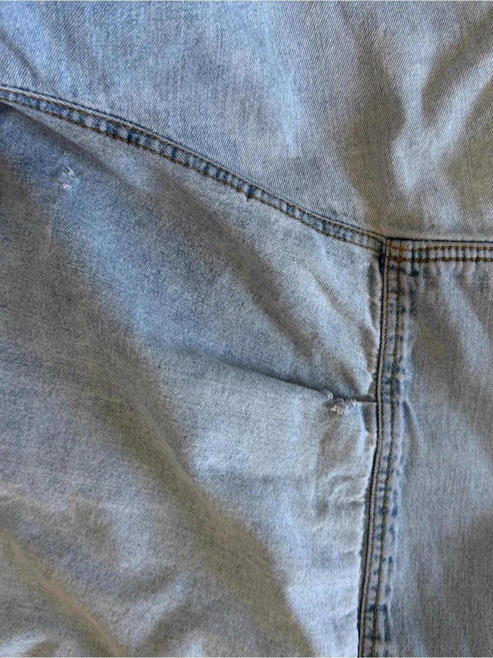 Men's Light Blue Denim Button-Up Shirt - Classic Casual - Picture 8 of 10